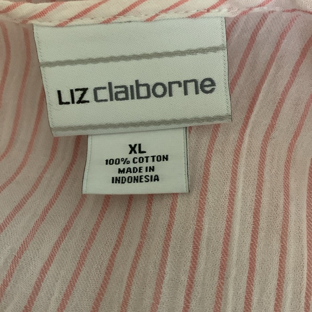 Liz Claiborne pin stripe cotton  tab front tunic style  pastel blouse - Picture 2 of 8